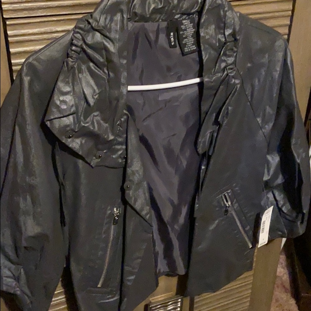 Have jacket - Picture 2 of 2
